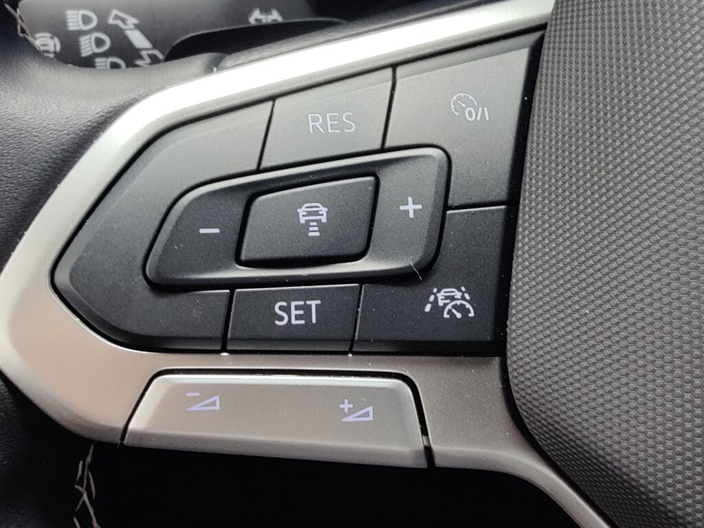 2026 Volkswagen Atlas Cross Sport