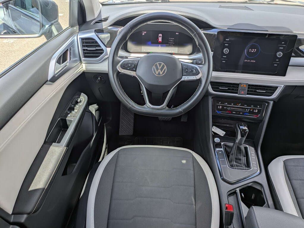 2025 Volkswagen Taos