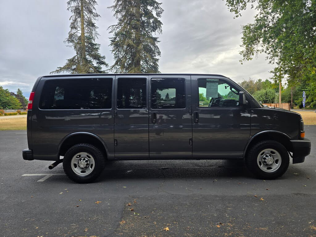 2017 Chevrolet Express
