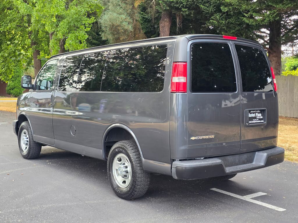 2017 Chevrolet Express