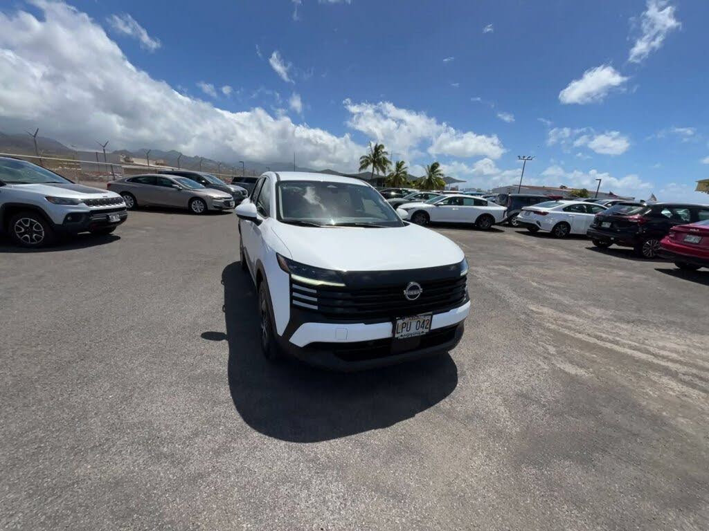 2025 Nissan Kicks