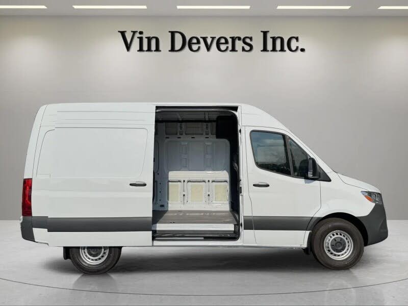2025 Mercedes-Benz Sprinter