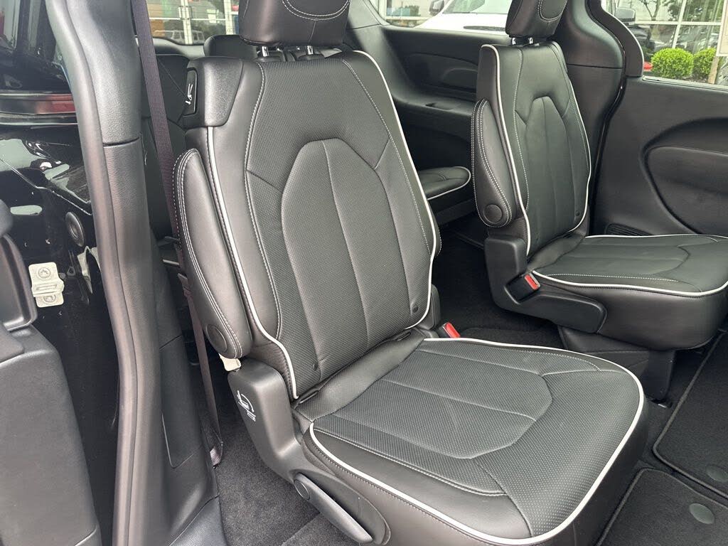 2026 Chrysler Pacifica