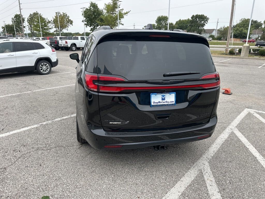2026 Chrysler Pacifica