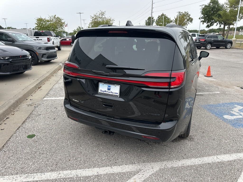 2026 Chrysler Pacifica