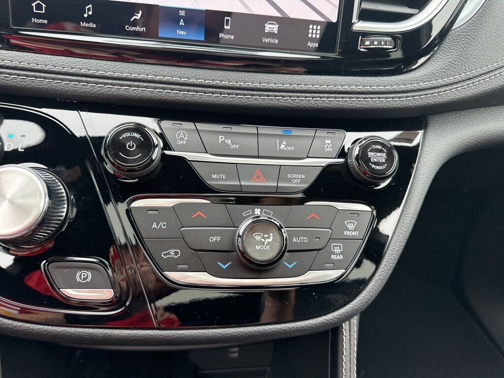 2026 Chrysler Pacifica