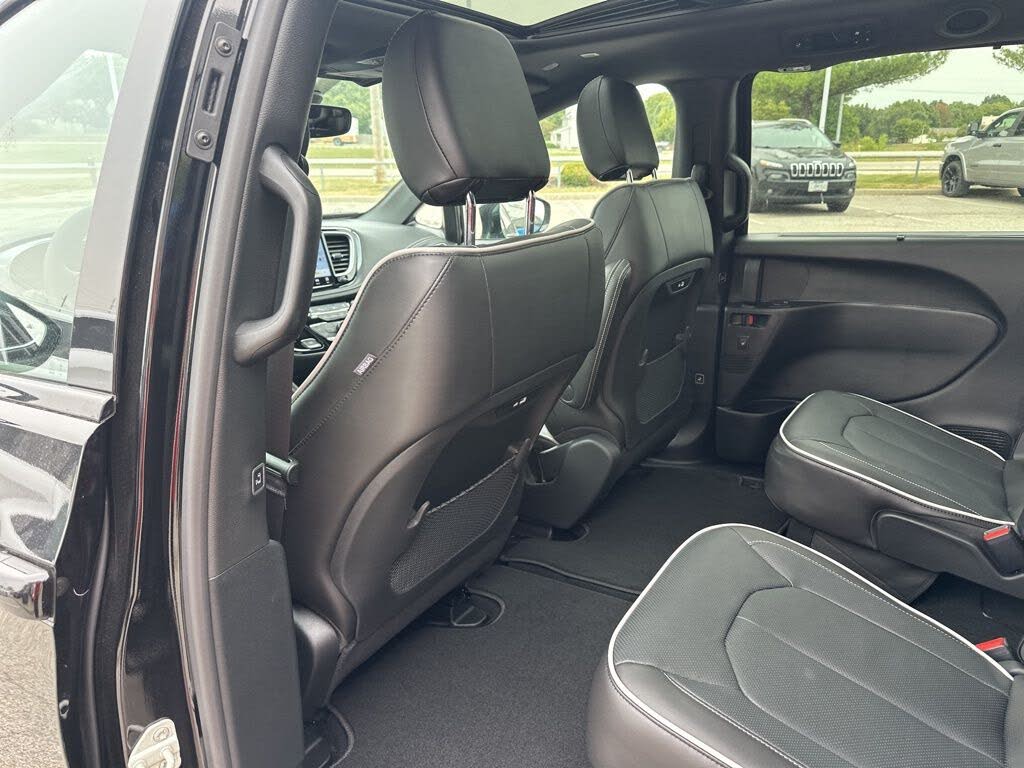 2026 Chrysler Pacifica