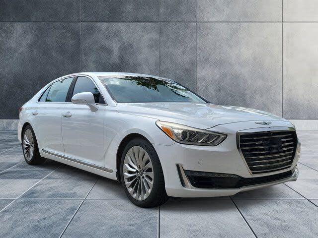 2017 Genesis G90