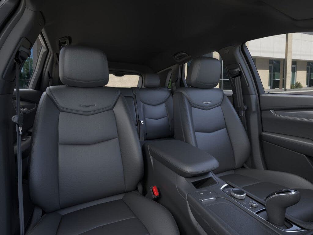 2025 Cadillac XT5