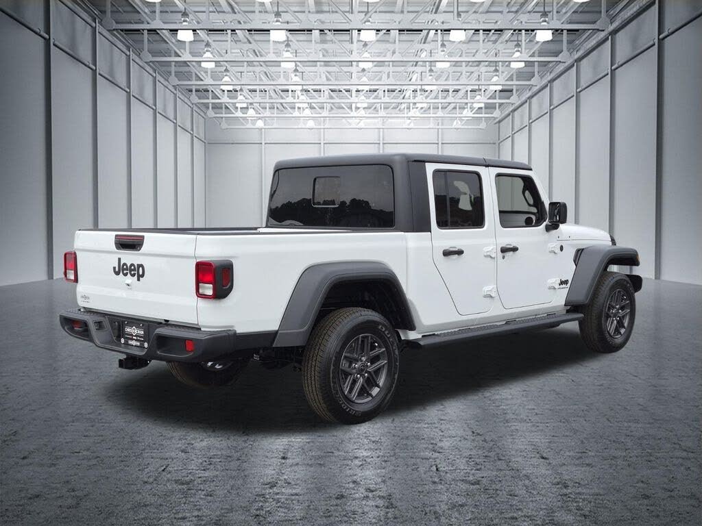 2026 Jeep Gladiator