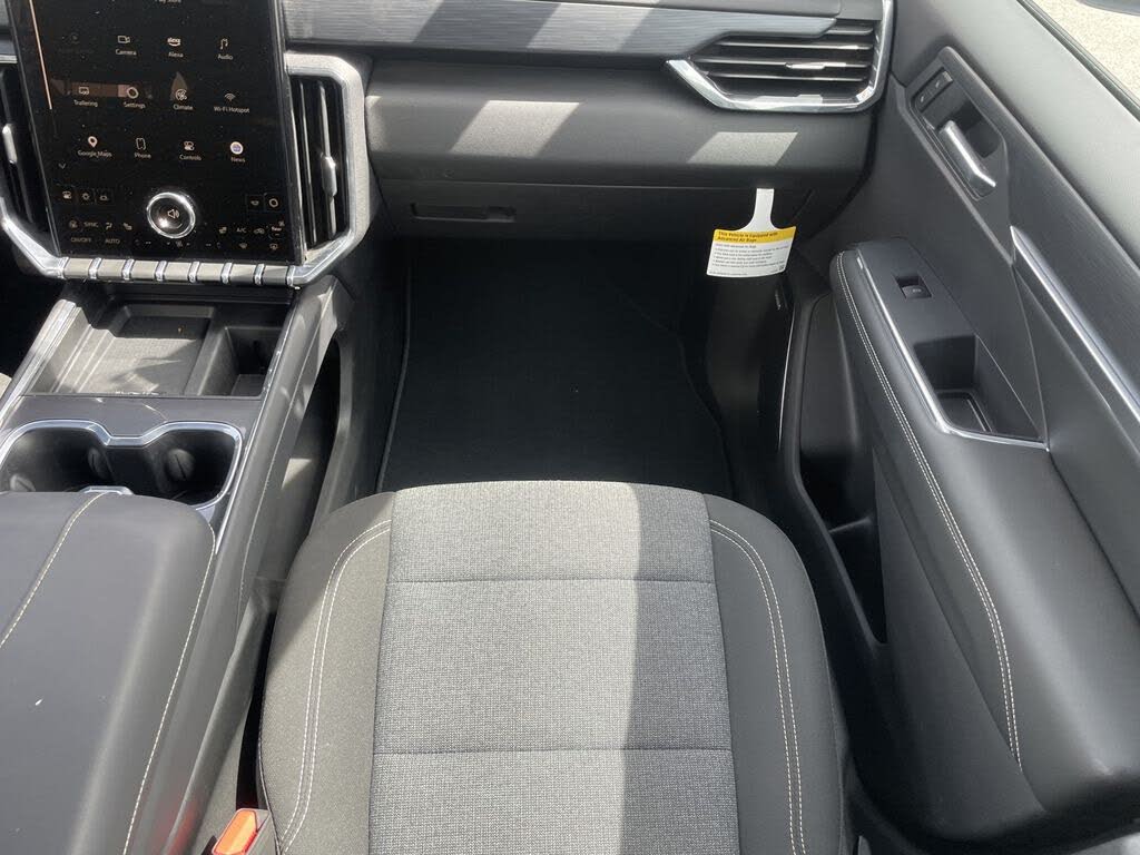 2025 GMC Acadia