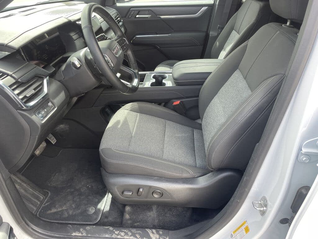 2025 GMC Acadia