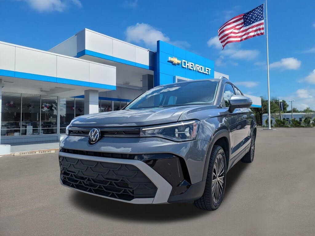 2025 Volkswagen Taos