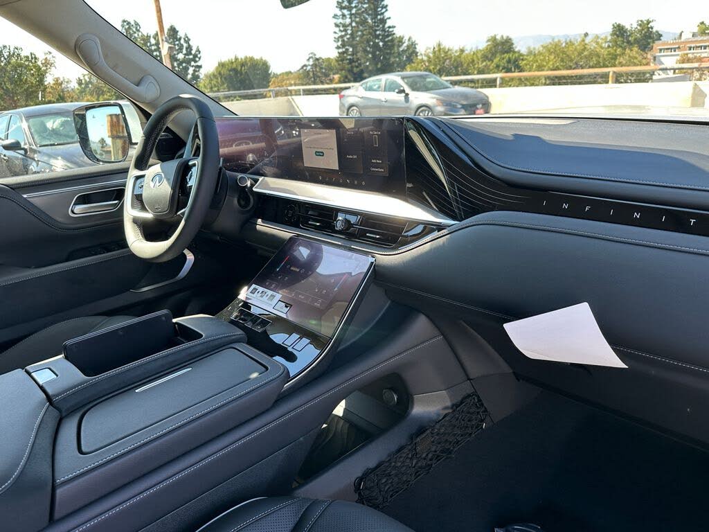 2027 Infiniti QX80