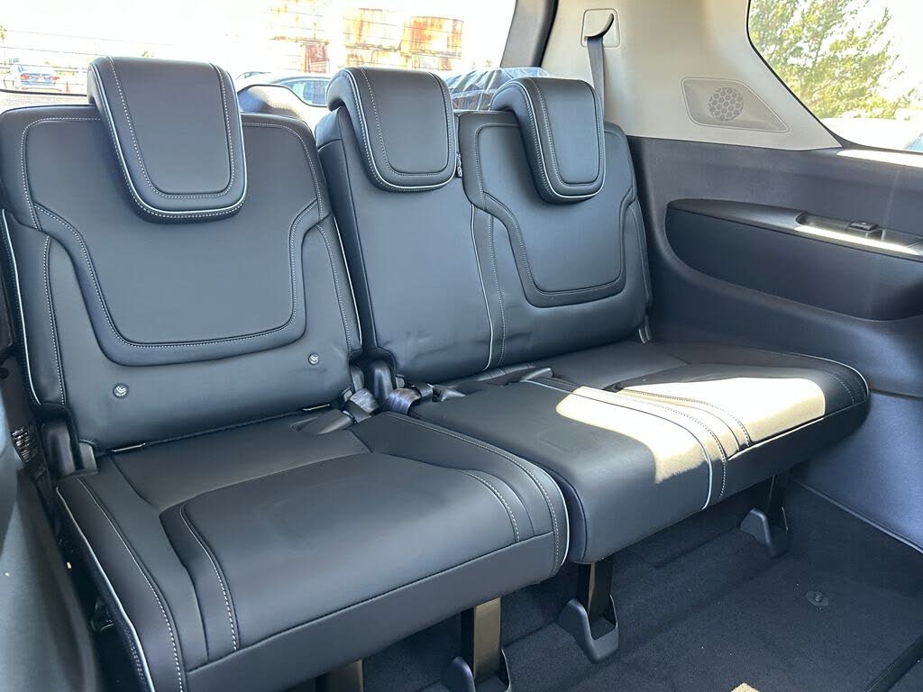 2027 Infiniti QX80