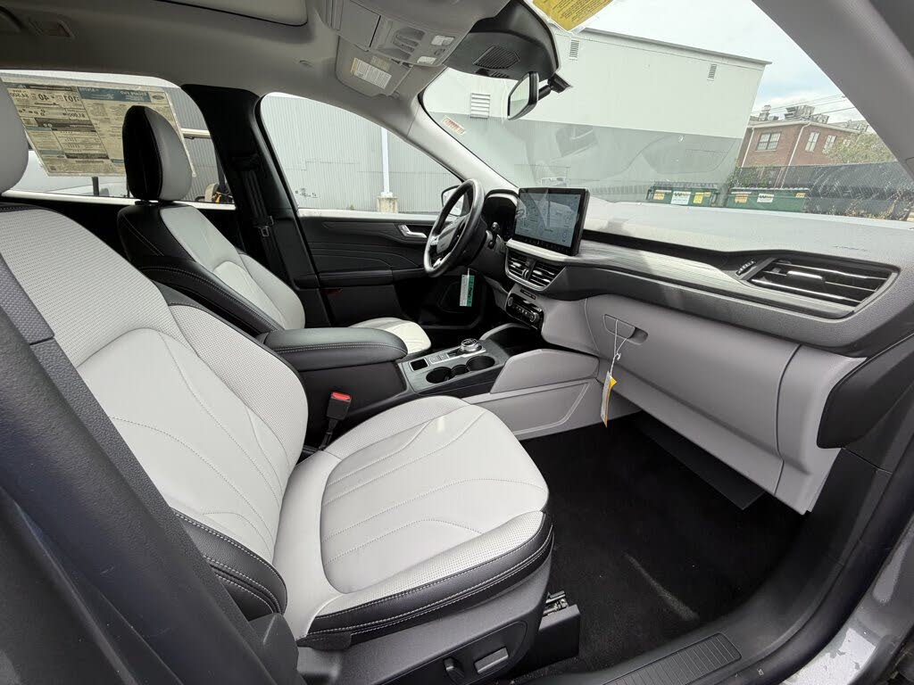 2025 Ford Escape Plug-In Hybrid