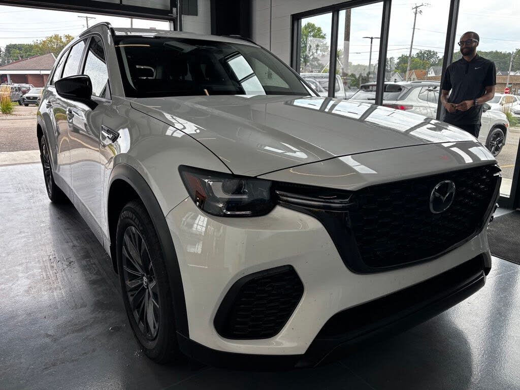 2025 Mazda CX-70 Plug-in Hybrid