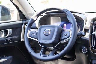 2026 Volvo XC40