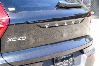 2026 Volvo XC40