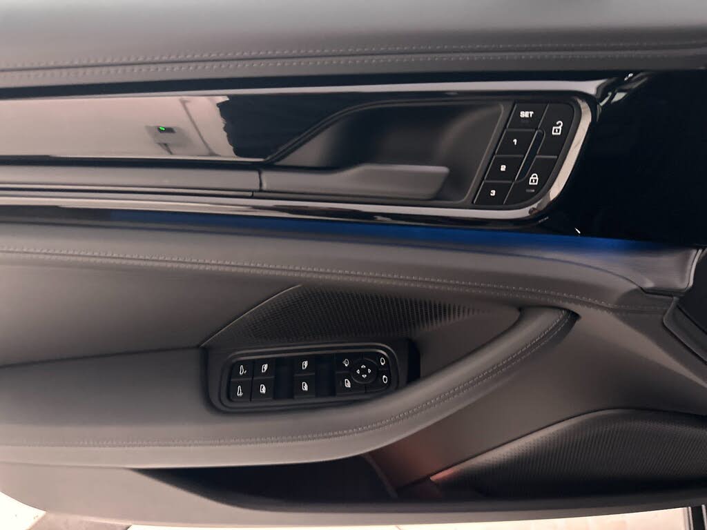 2026 Porsche Panamera