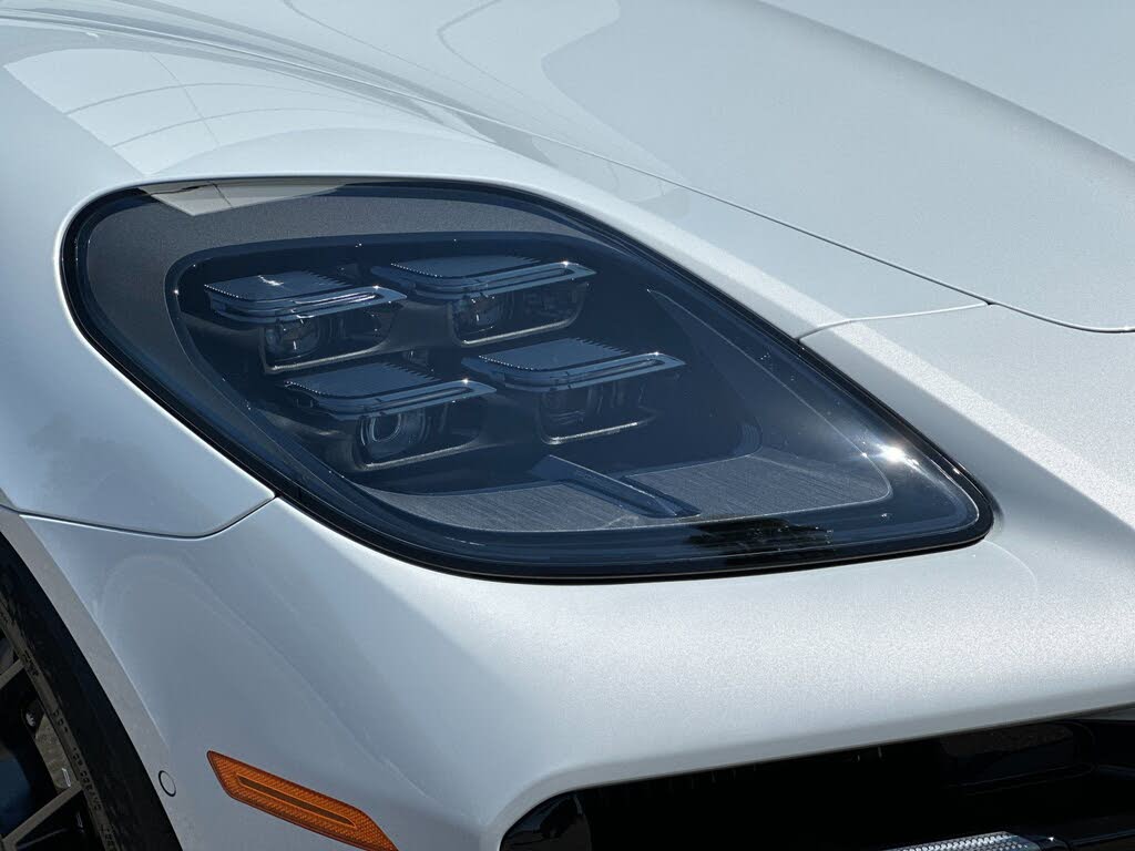 2026 Porsche Panamera