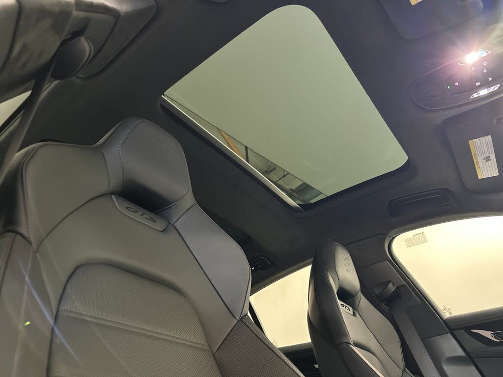 2026 Porsche Panamera