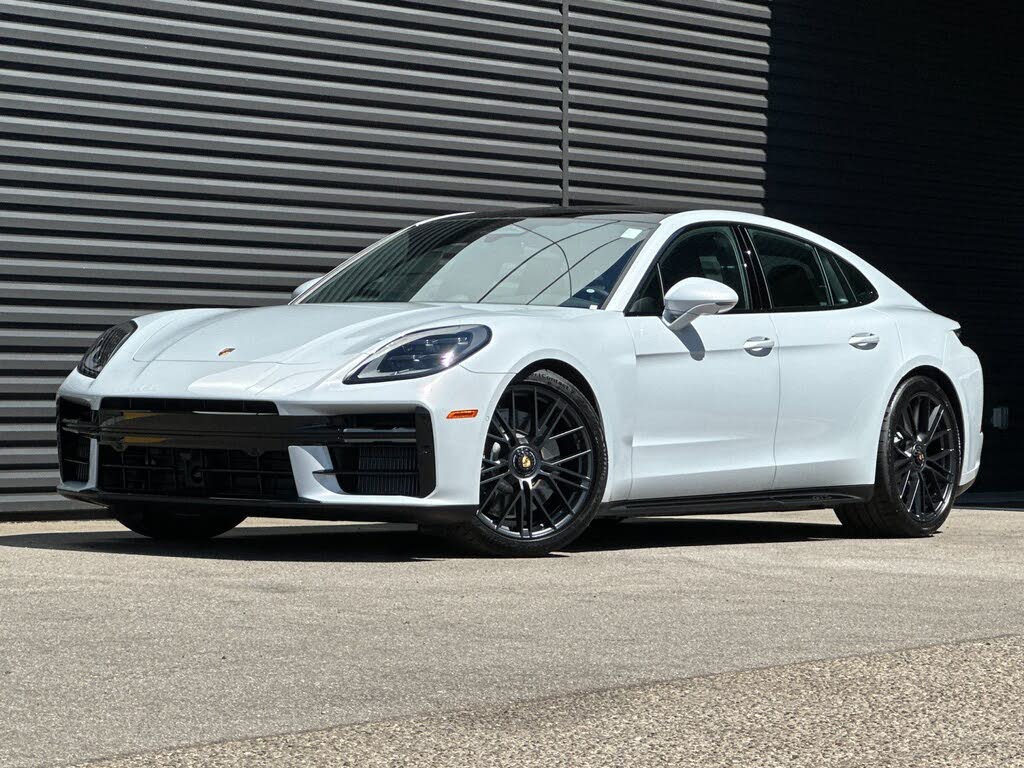 2026 Porsche Panamera