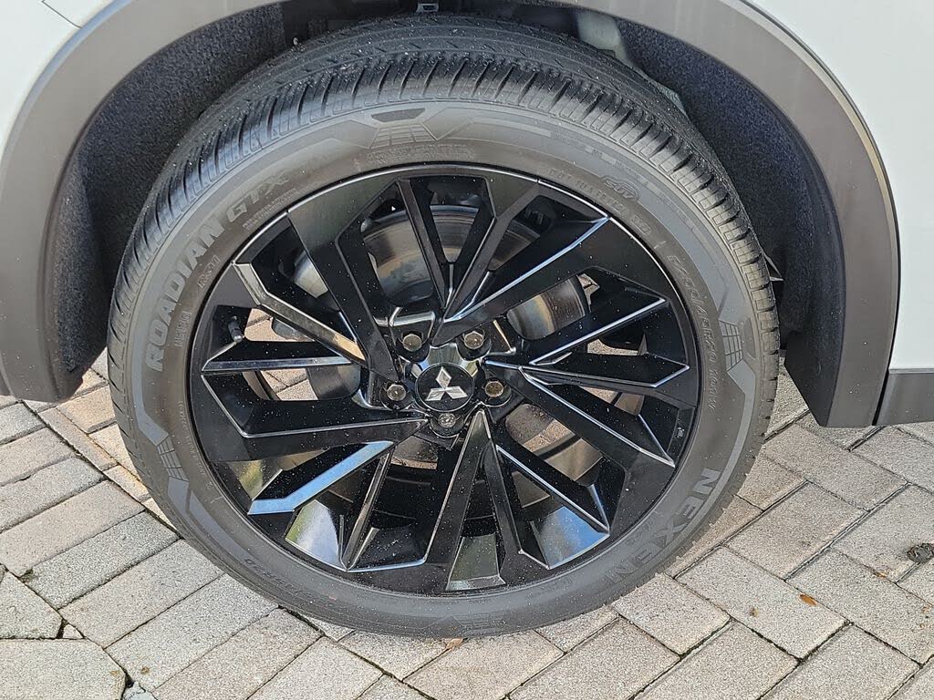 2023 Mitsubishi Outlander