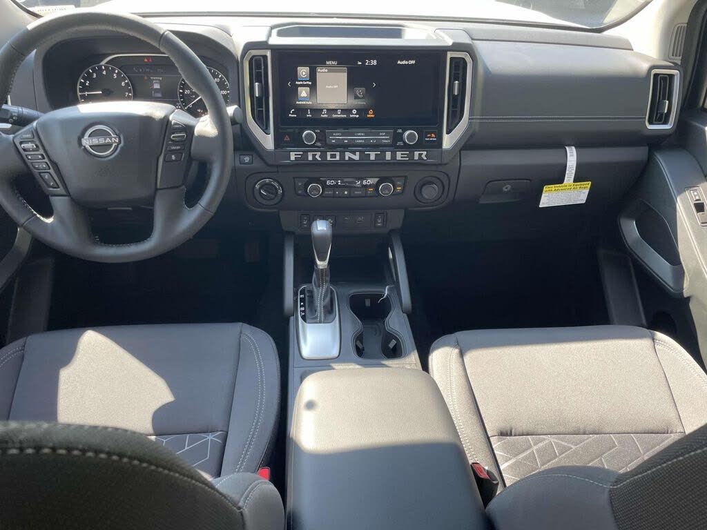2025 Nissan Frontier