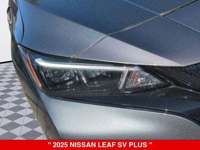 2025 Nissan LEAF