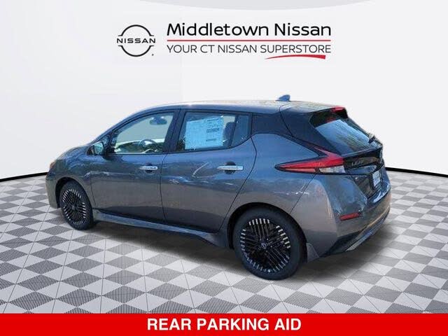2025 Nissan LEAF