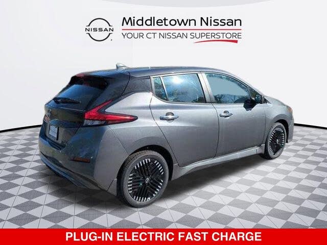 2025 Nissan LEAF