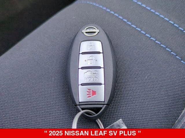 2025 Nissan LEAF