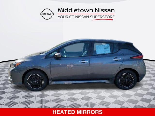 2025 Nissan LEAF