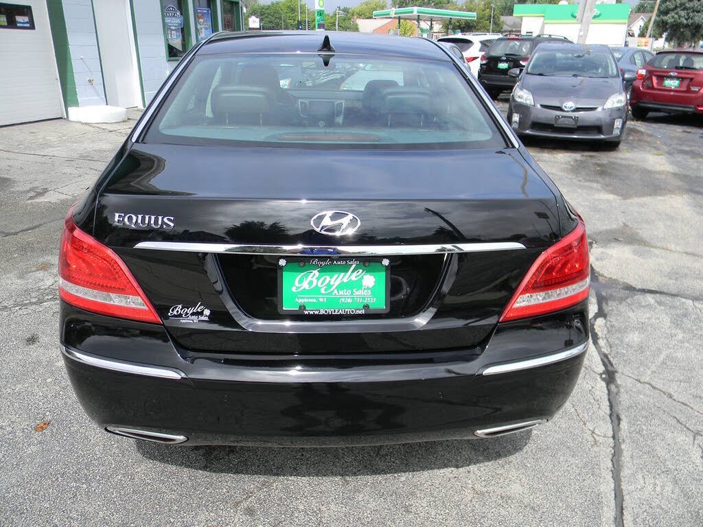 2011 Hyundai Equus