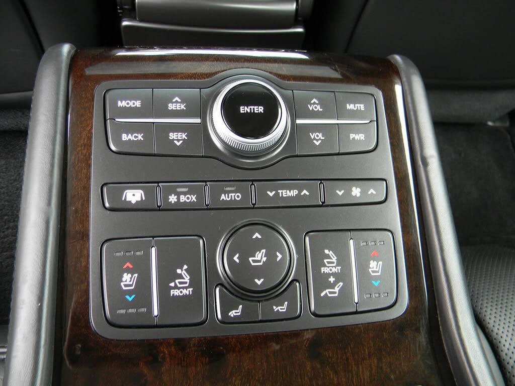 2011 Hyundai Equus