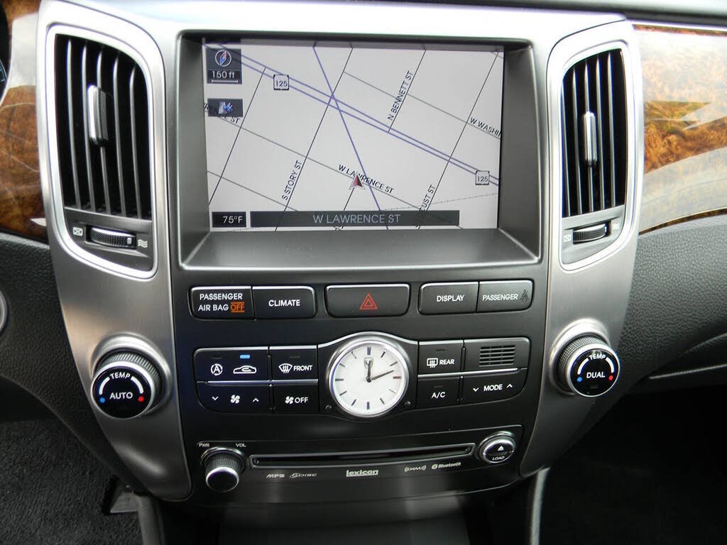 2011 Hyundai Equus
