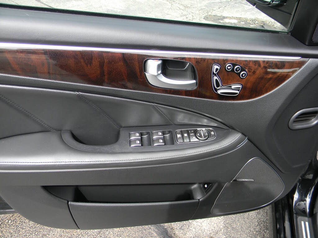 2011 Hyundai Equus