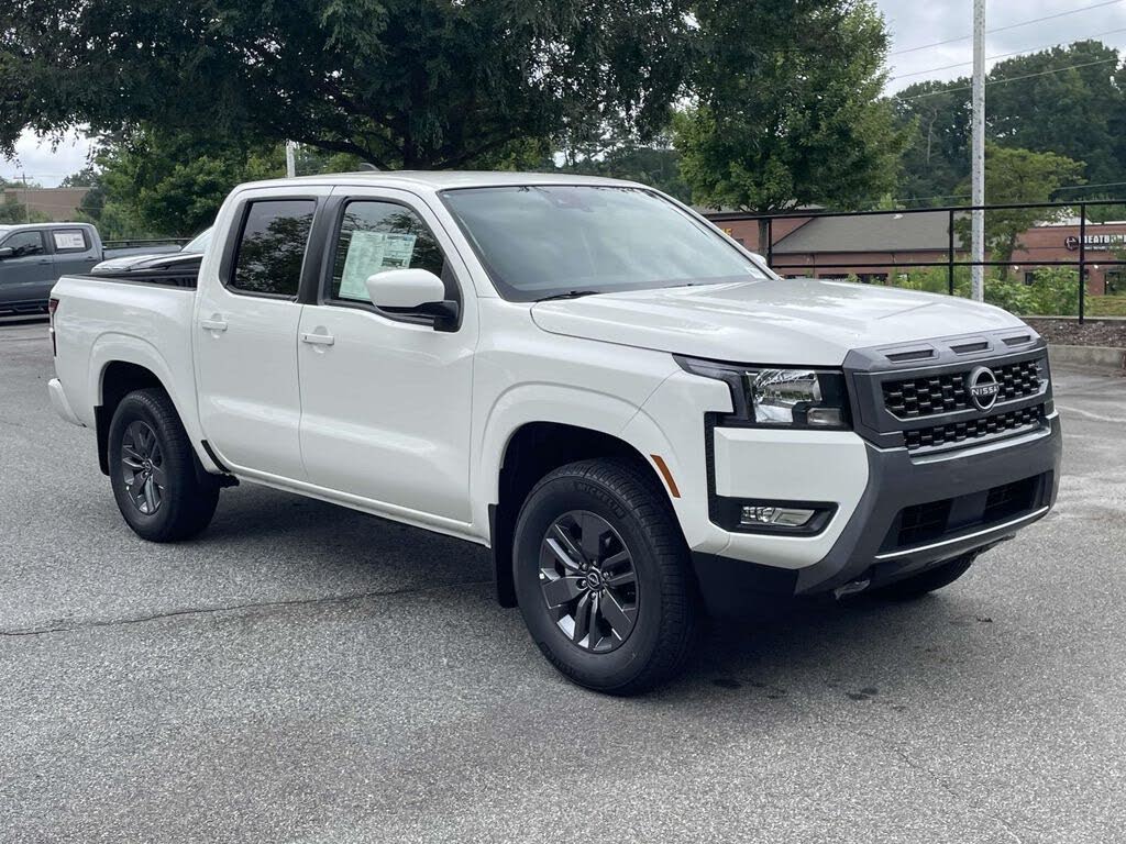 2025 Nissan Frontier