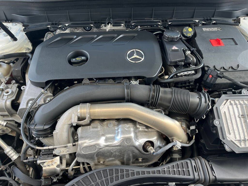 2025 Mercedes-Benz GLB