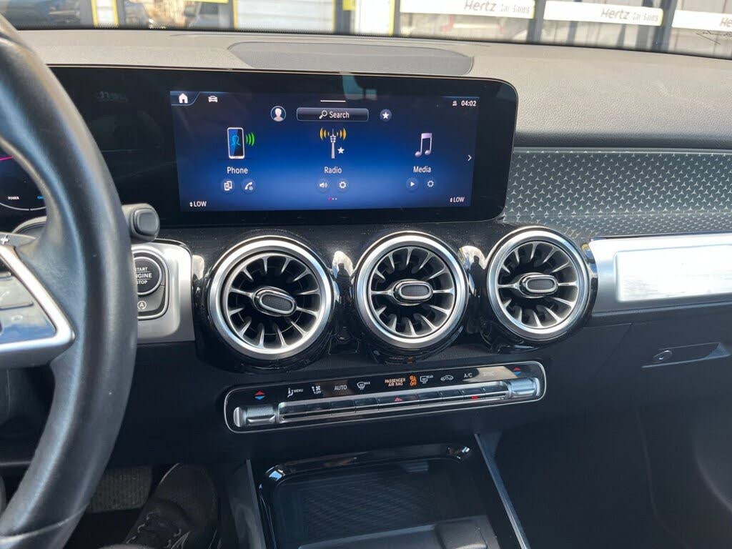 2025 Mercedes-Benz GLB