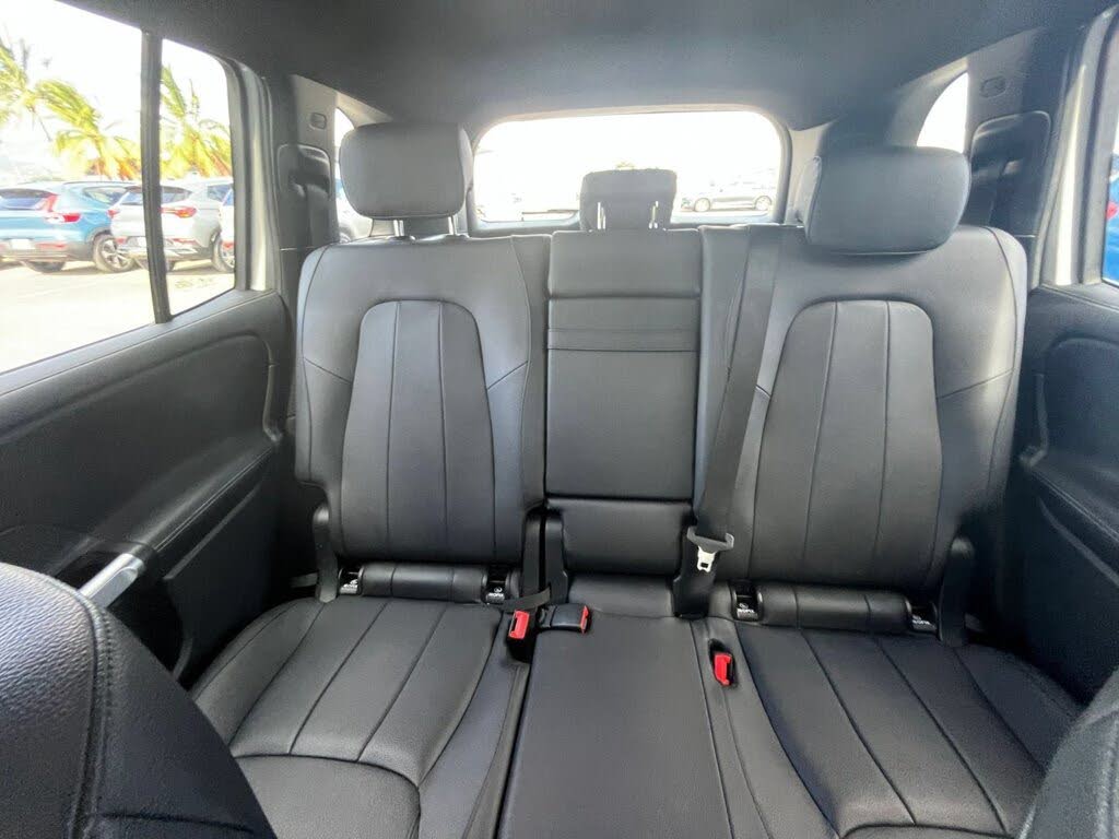 2025 Mercedes-Benz GLB