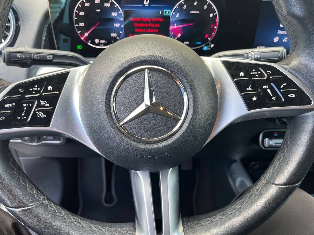 2025 Mercedes-Benz GLB