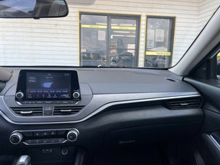2025 Nissan Altima
