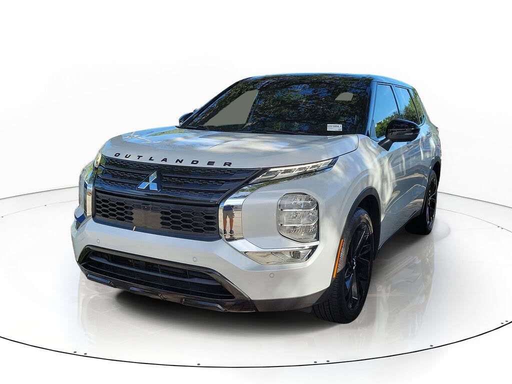 2023 Mitsubishi Outlander