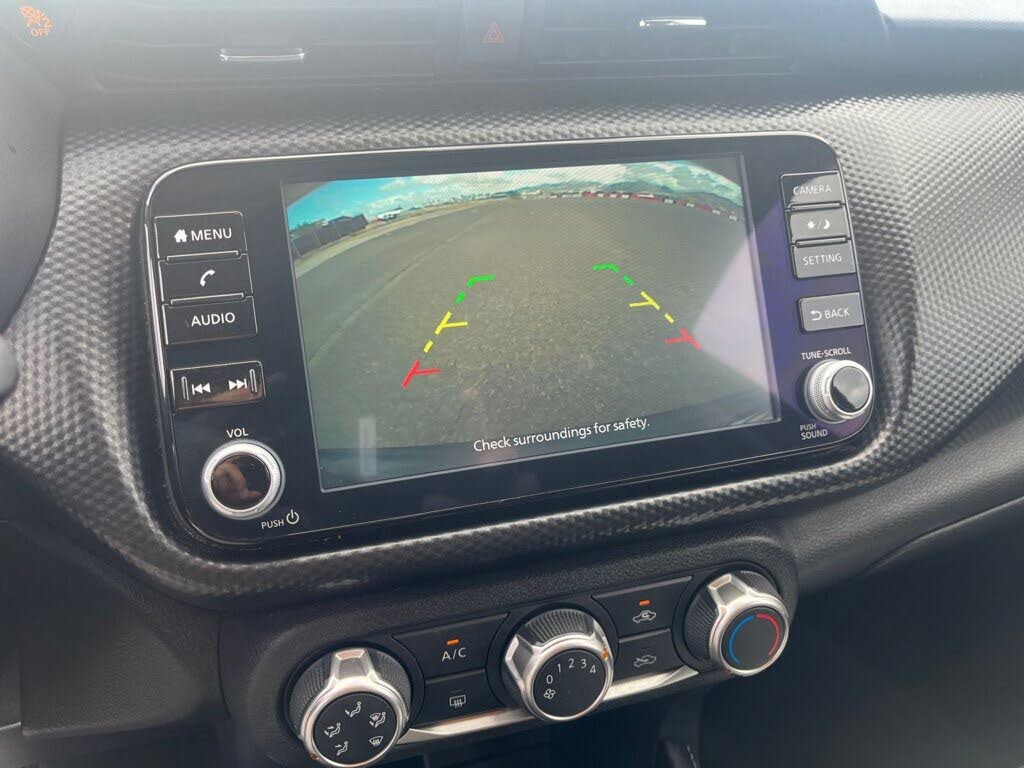 2024 Nissan Kicks
