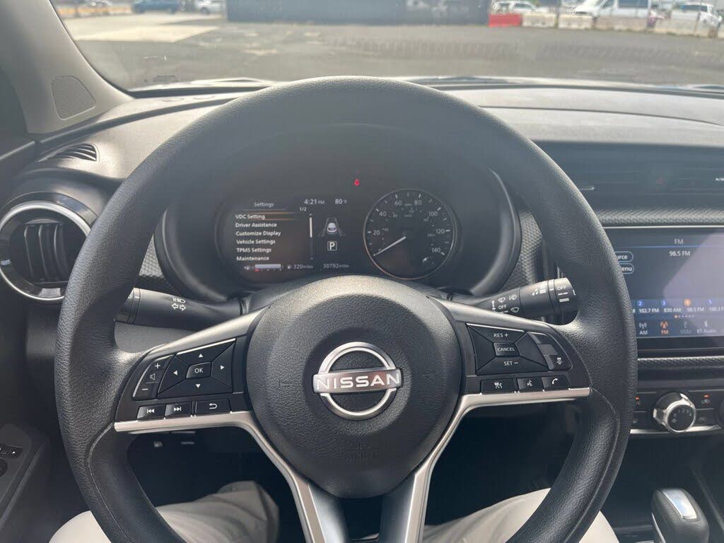 2024 Nissan Kicks