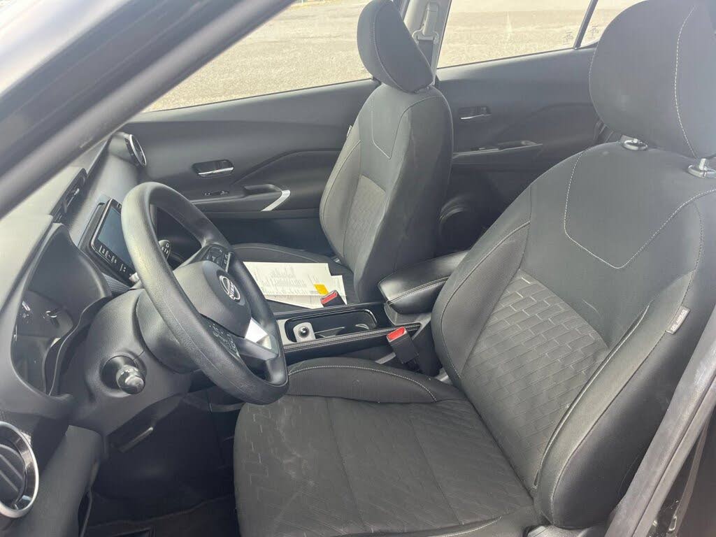 2024 Nissan Kicks