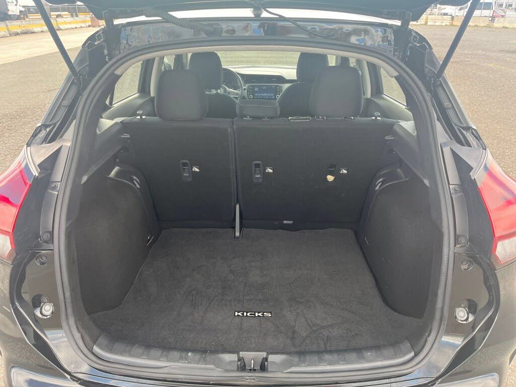 2024 Nissan Kicks