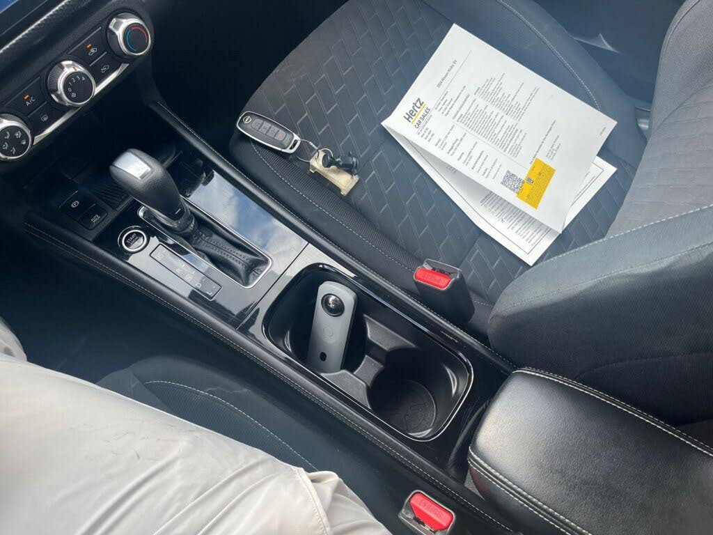 2024 Nissan Kicks